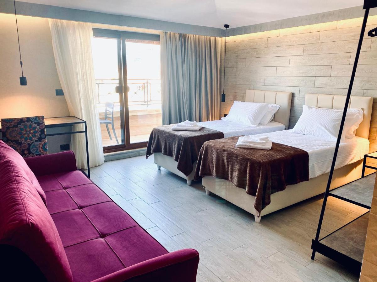 Appartement Deluxe In Blloku Area *